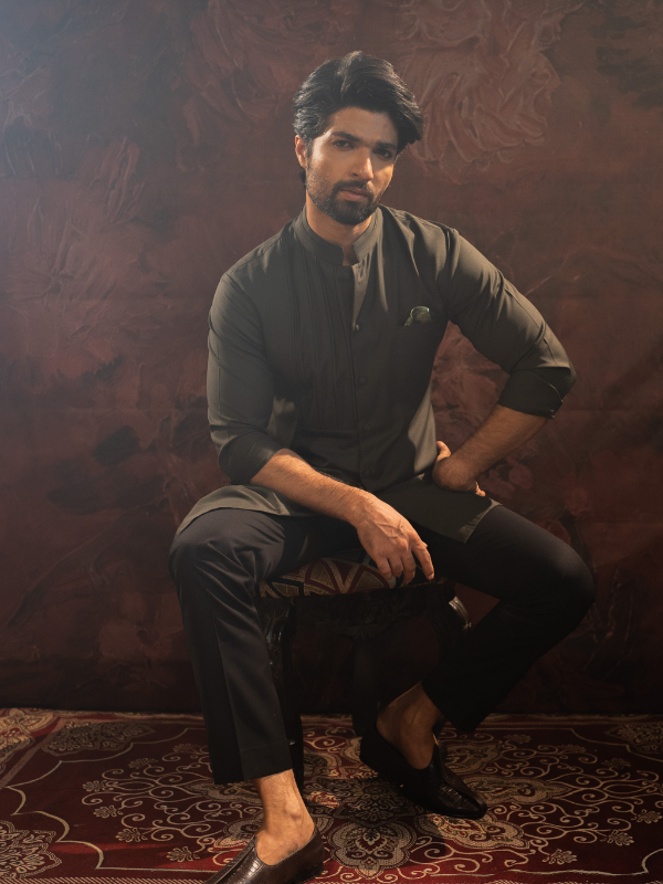 Let Your Wardrobe Shine Bright with Our Eid Shopping Guide