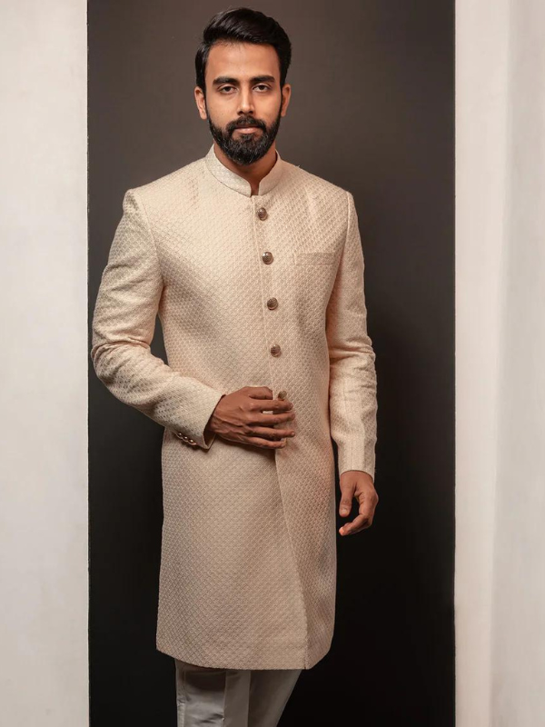 Redefining Hyderabad's Royalty with Traditional