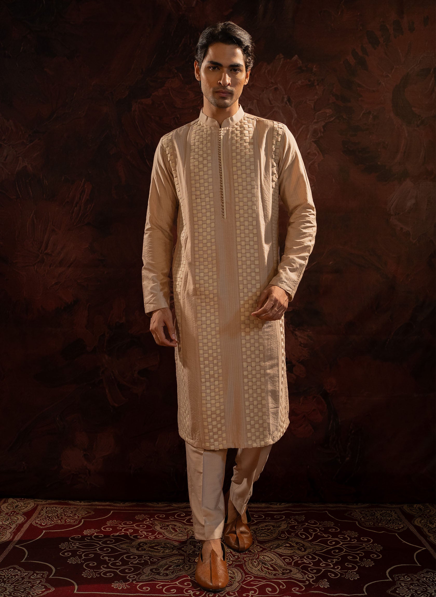 pearl-mesh-pintuck-kurta-set
