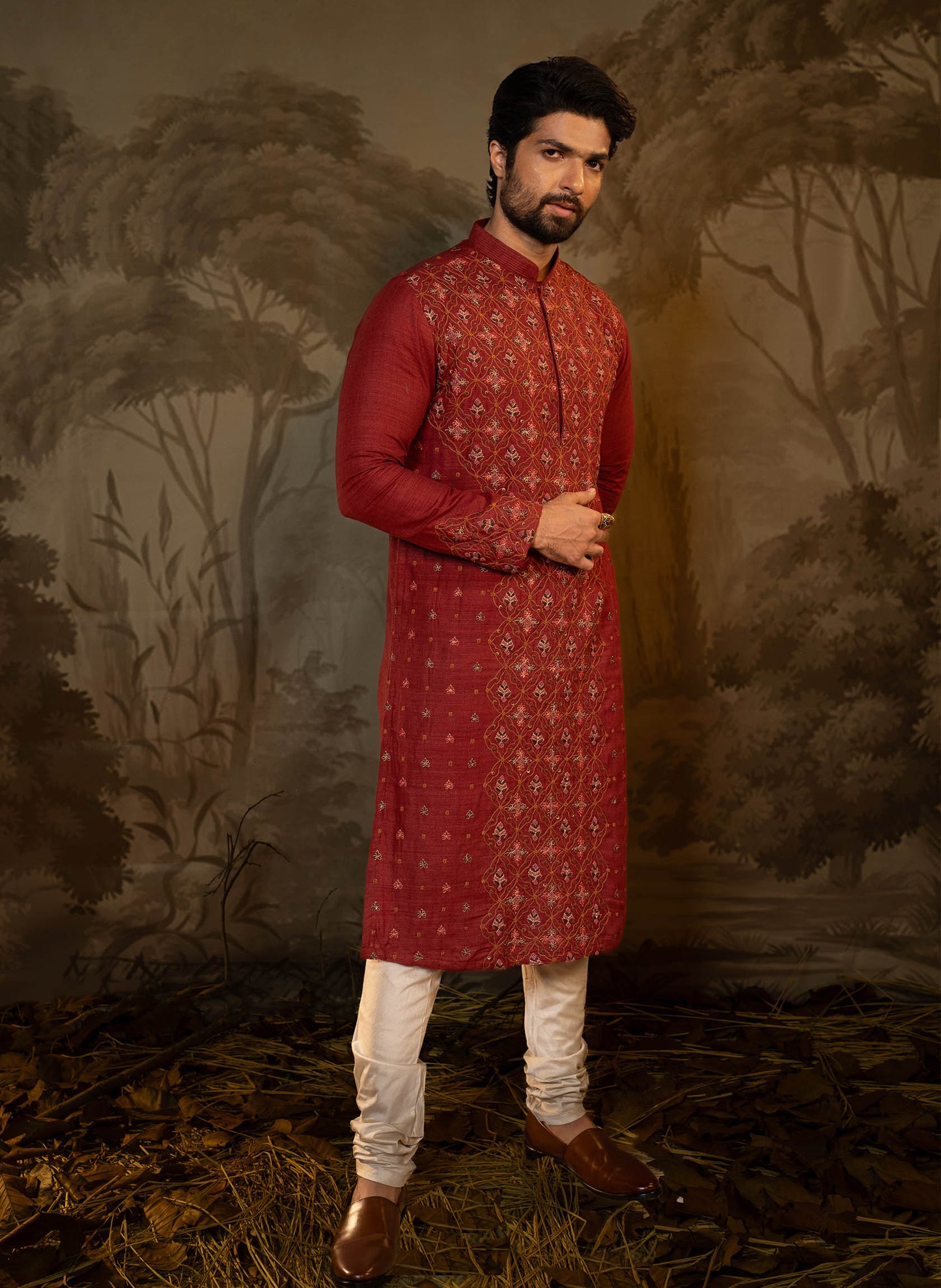 maroon-silk-hand-embroidery-kurta-set