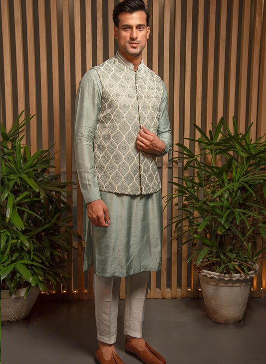 pearl-embroidered-bandi-with-kurta-set