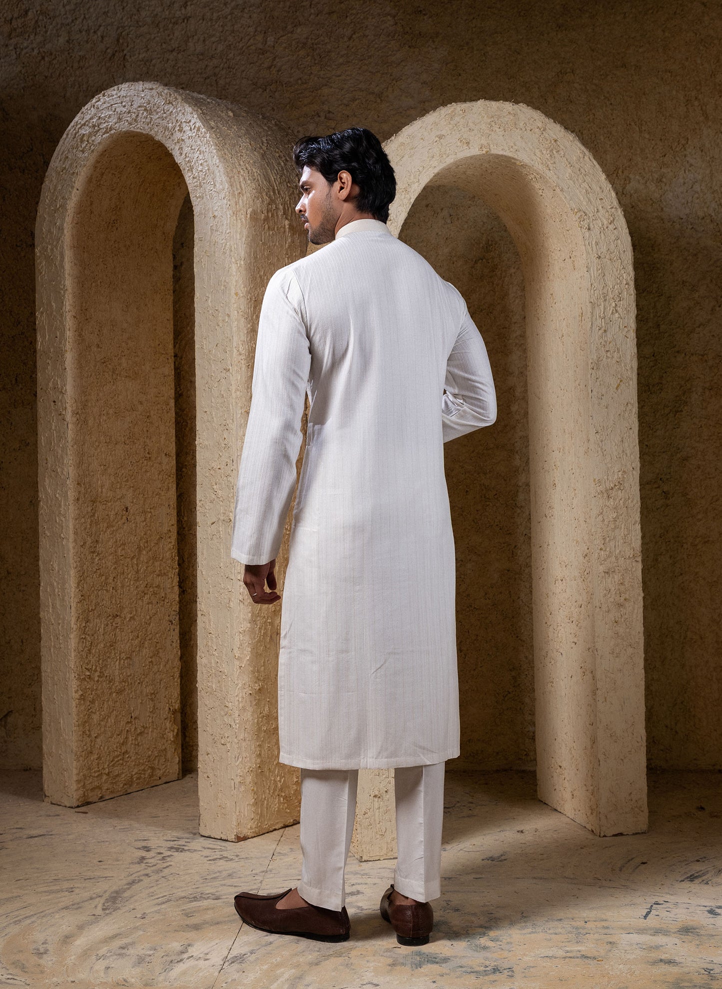 Offwhite Pintuck Kurta Set