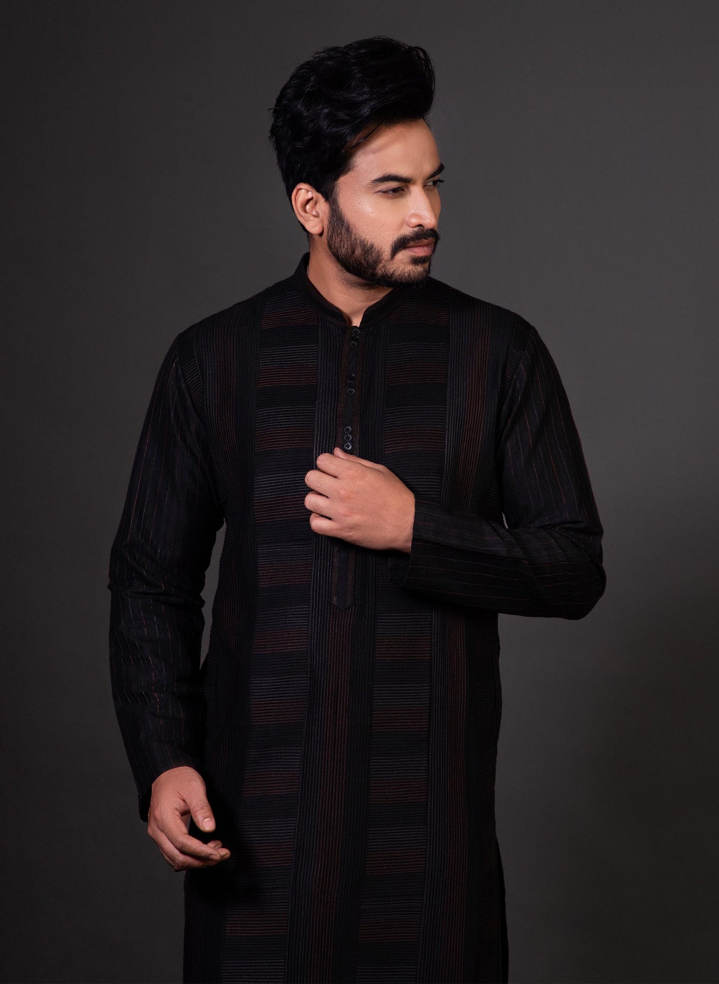 black-pintucked-kurta-set