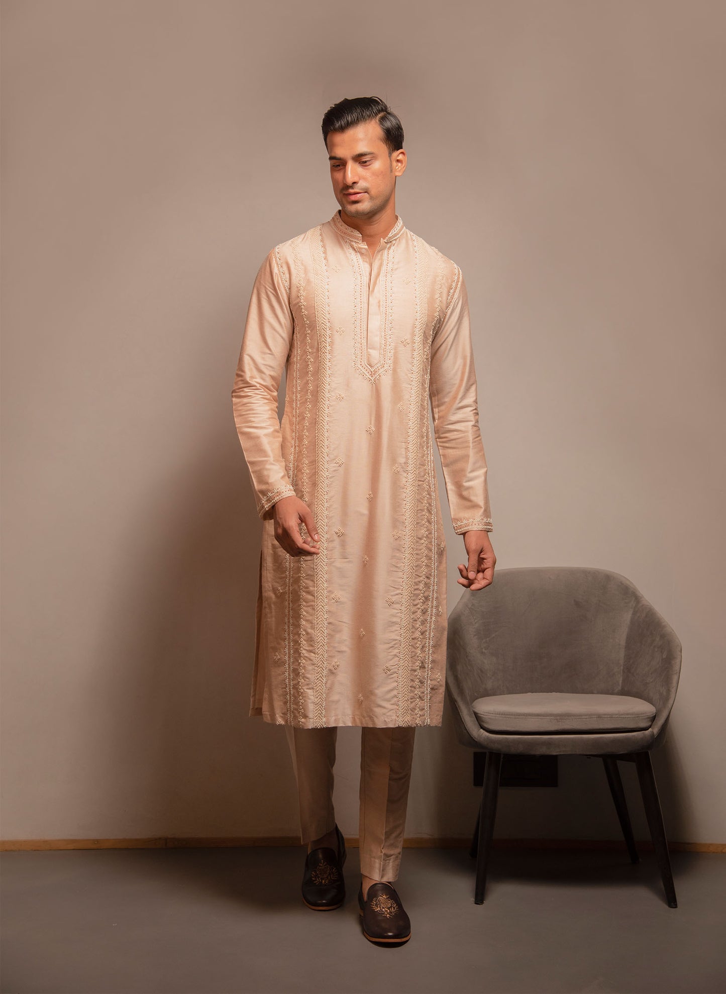 rosewater-embroidered-kurta-set
