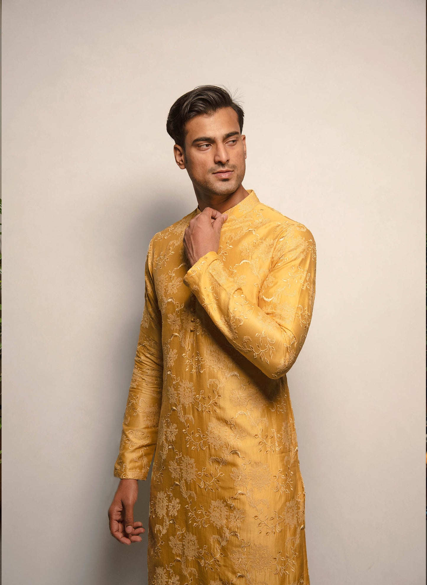 amber-yellow-embroidered-kurta-set