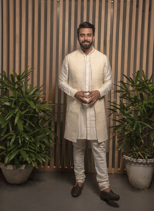 ivory-embroidered-long-jacket-with-kurta-set