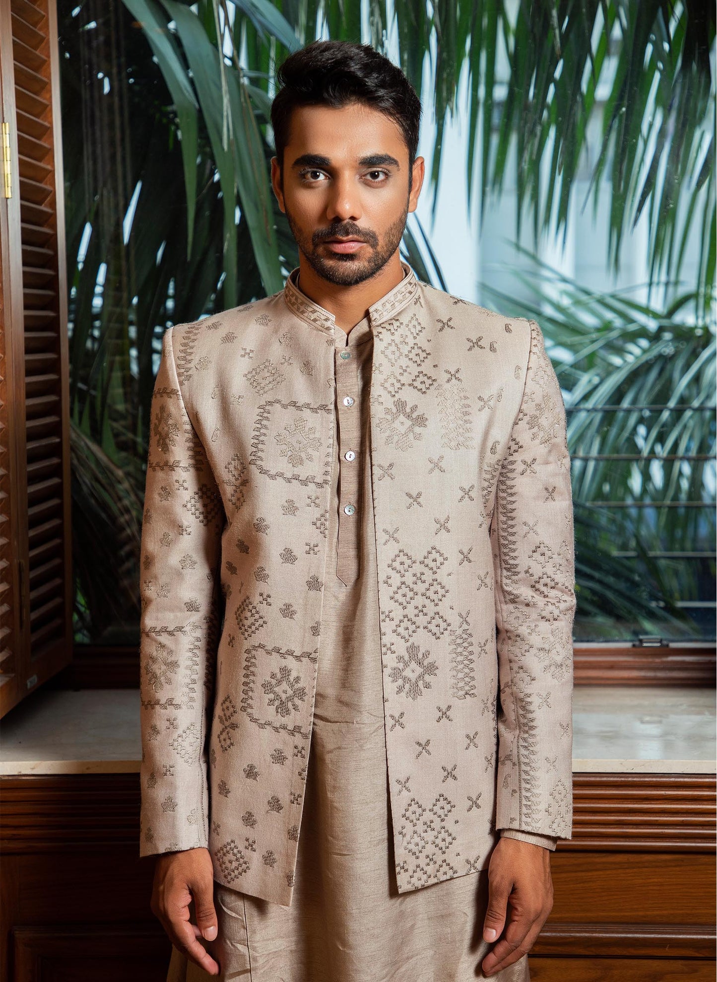 embroidered-bandhgala-with-drape-kurta-set