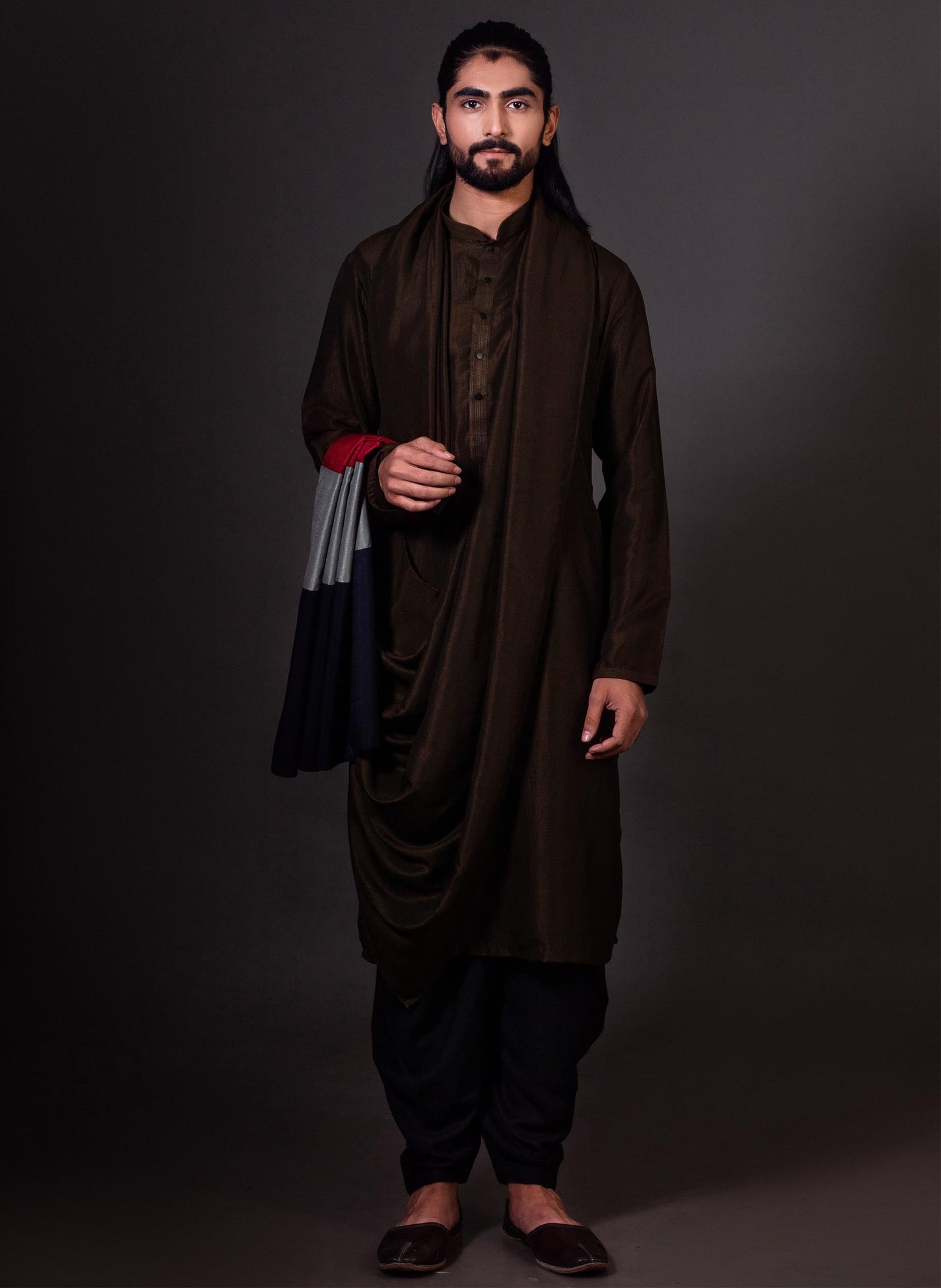olive-green-draped-kurta-with-attached-stole