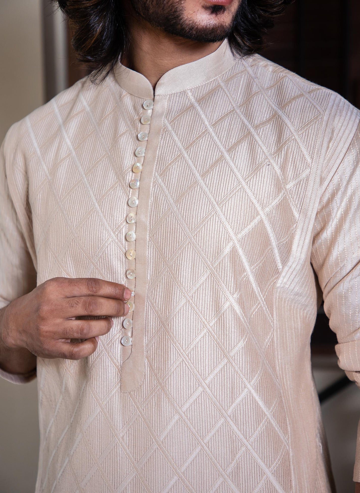 pearl-white-pintuck-kurta-set
