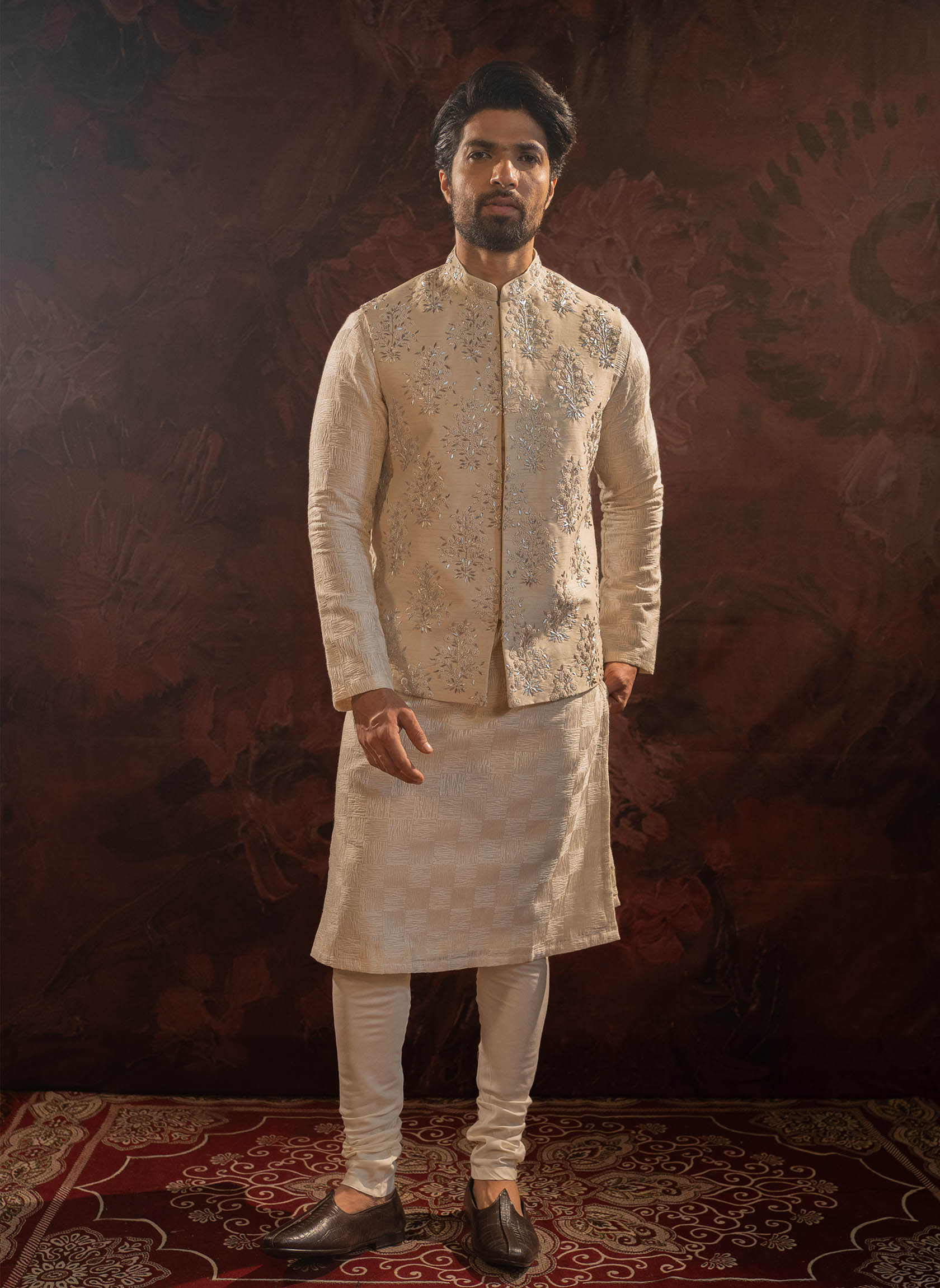 Ethnic Brocade Grey Kurta Pajama With Brocade Maroon Nehru Jacket For –  Yard of Deals