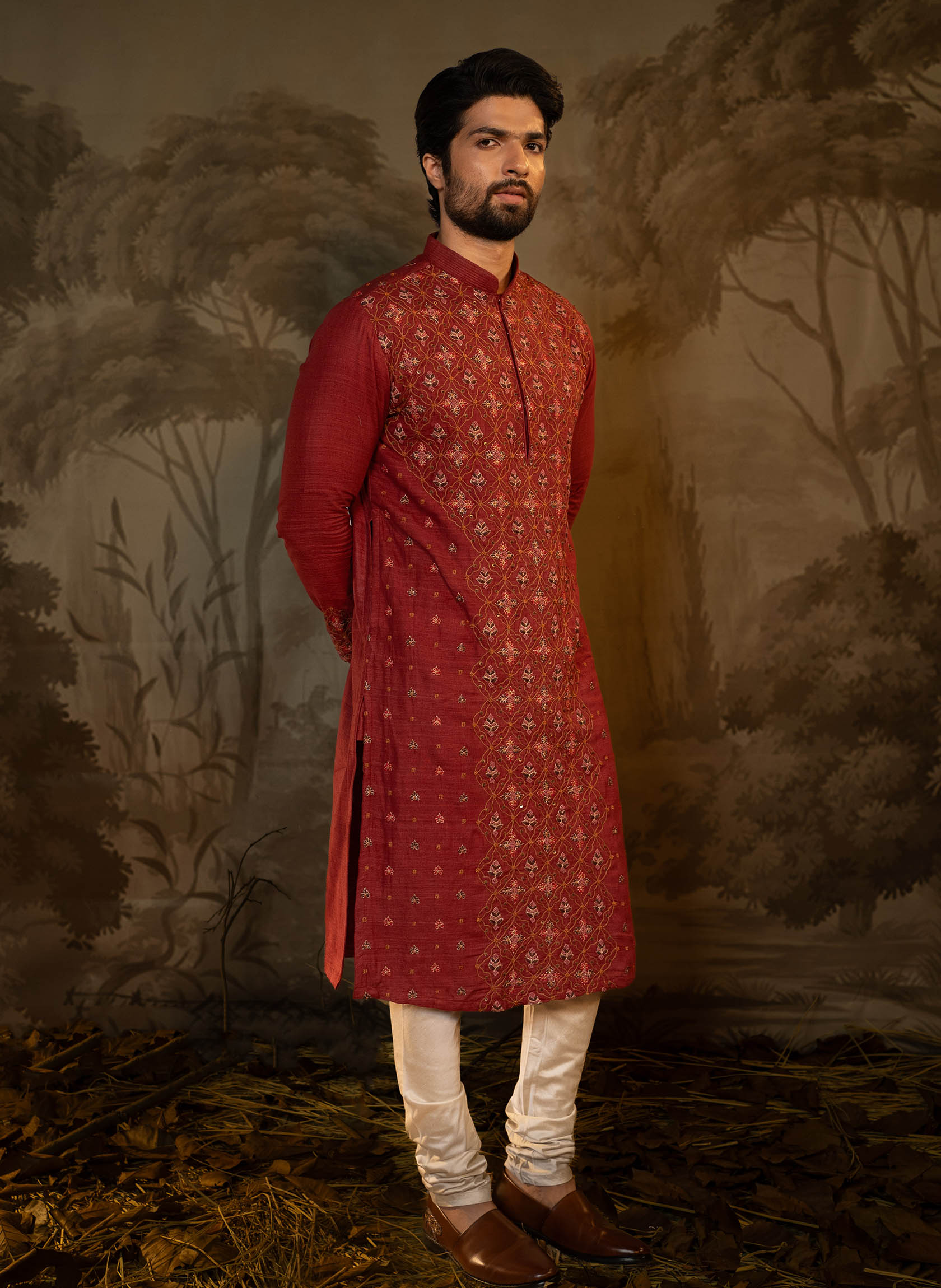 maroon-silk-hand-embroidery-kurta-set