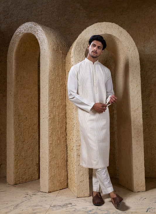 Offwhite Pintuck Kurta Set