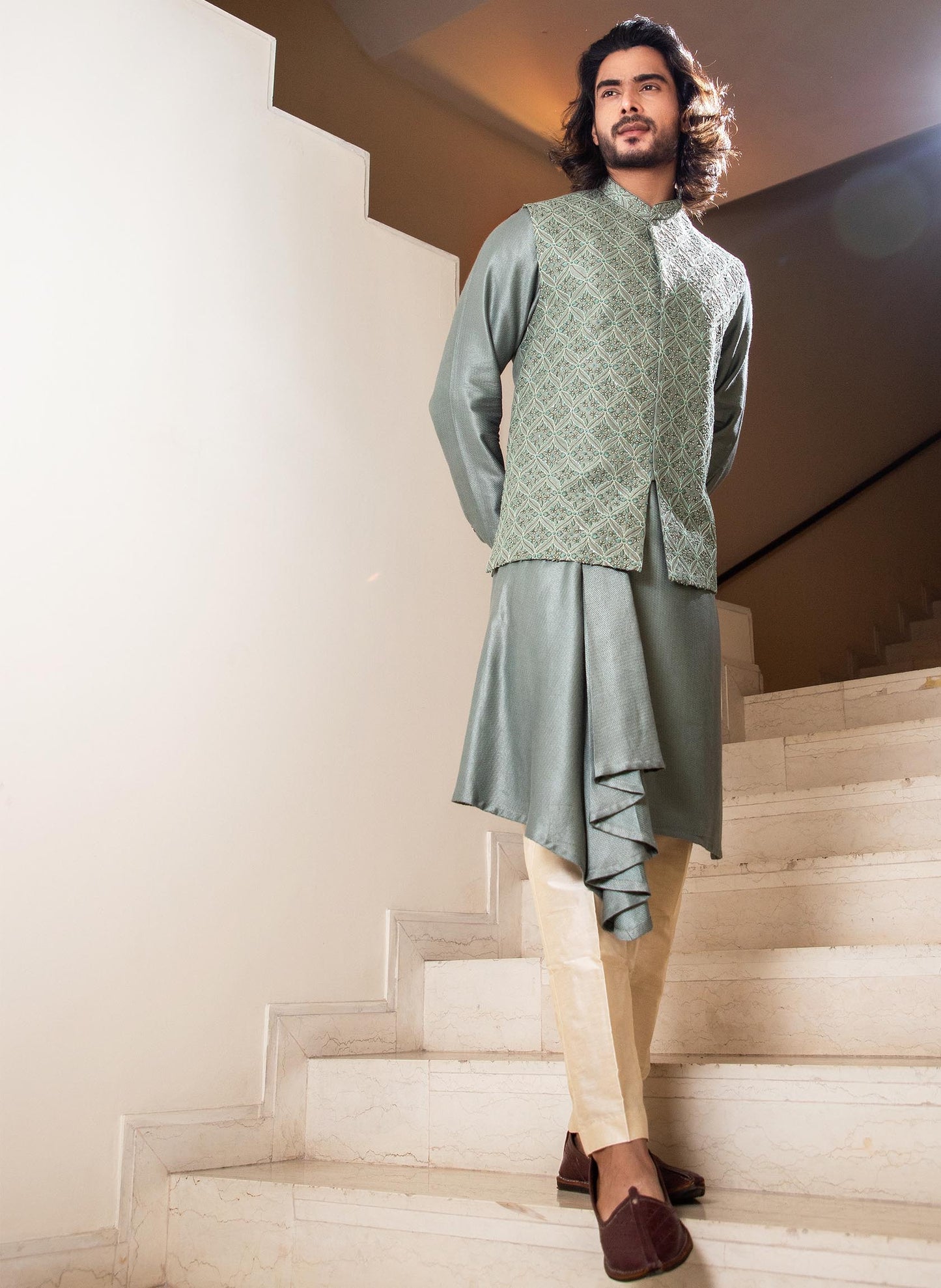 grey-silk-blend-embroidered-bundi-and-draped-kurta-set